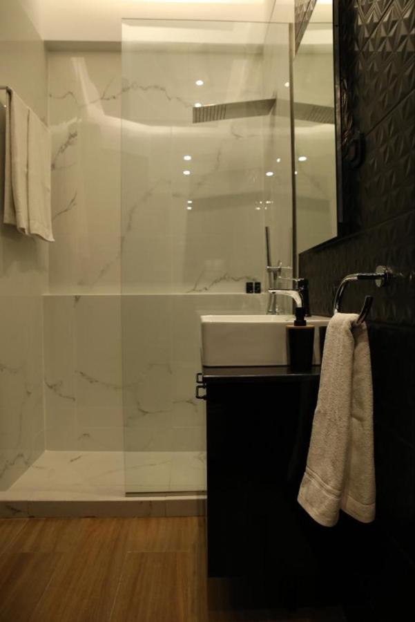 Super Stylish Apartments In The Heart Of Athens! 외부 사진